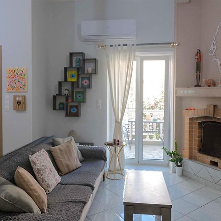 Private Spacious Apartment 아테네 외부 사진