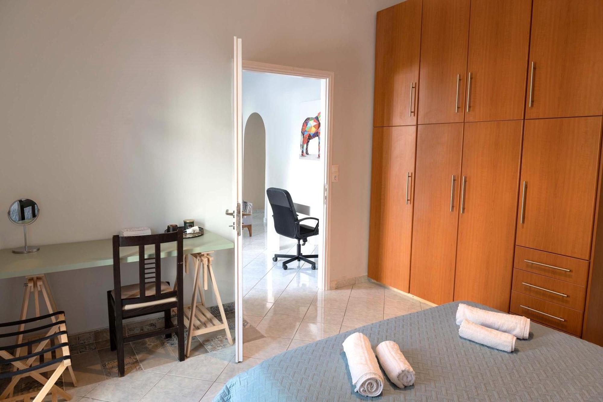 Private Spacious Apartment 아테네 외부 사진